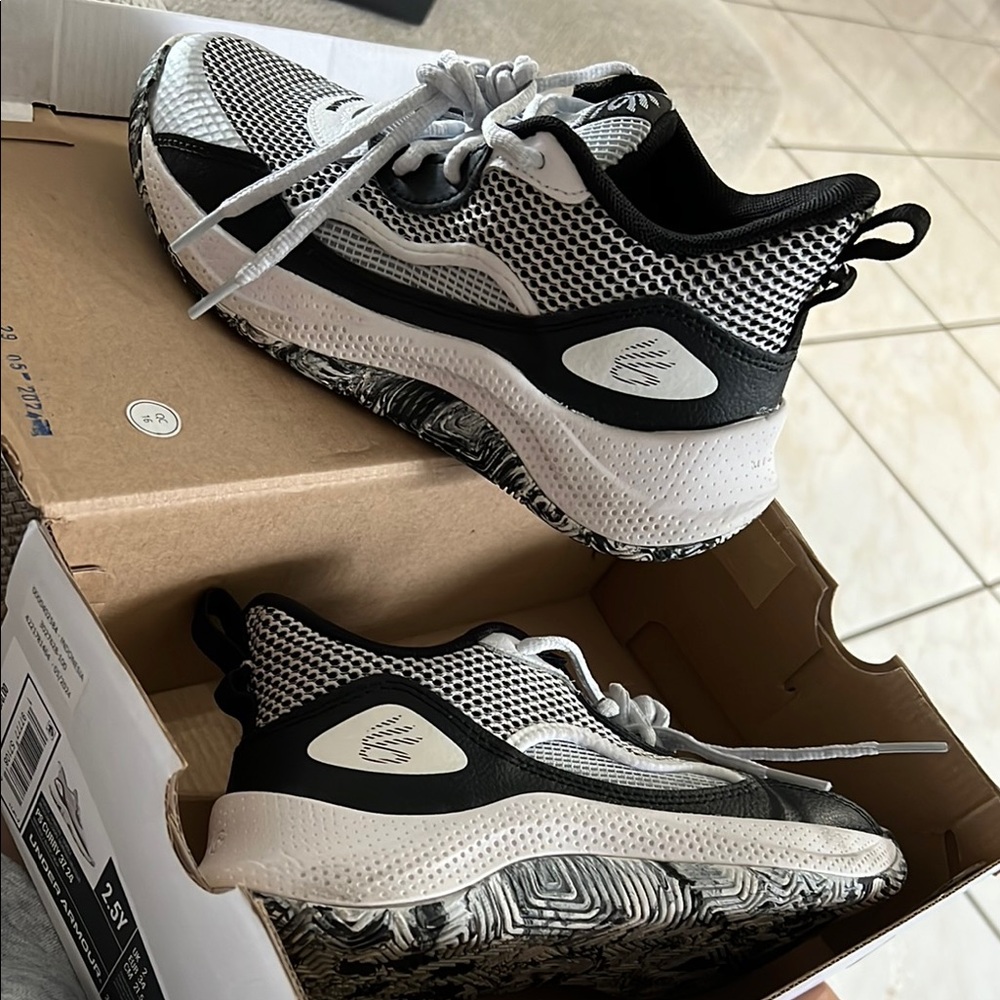 Under Armour Black and White PS Curry Sneakers